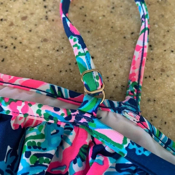 Lilly Pulitzer Girls Zita swimsuit Size 7 - Picture 4 of 6